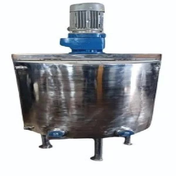 Double Jacketed Mixing Tank