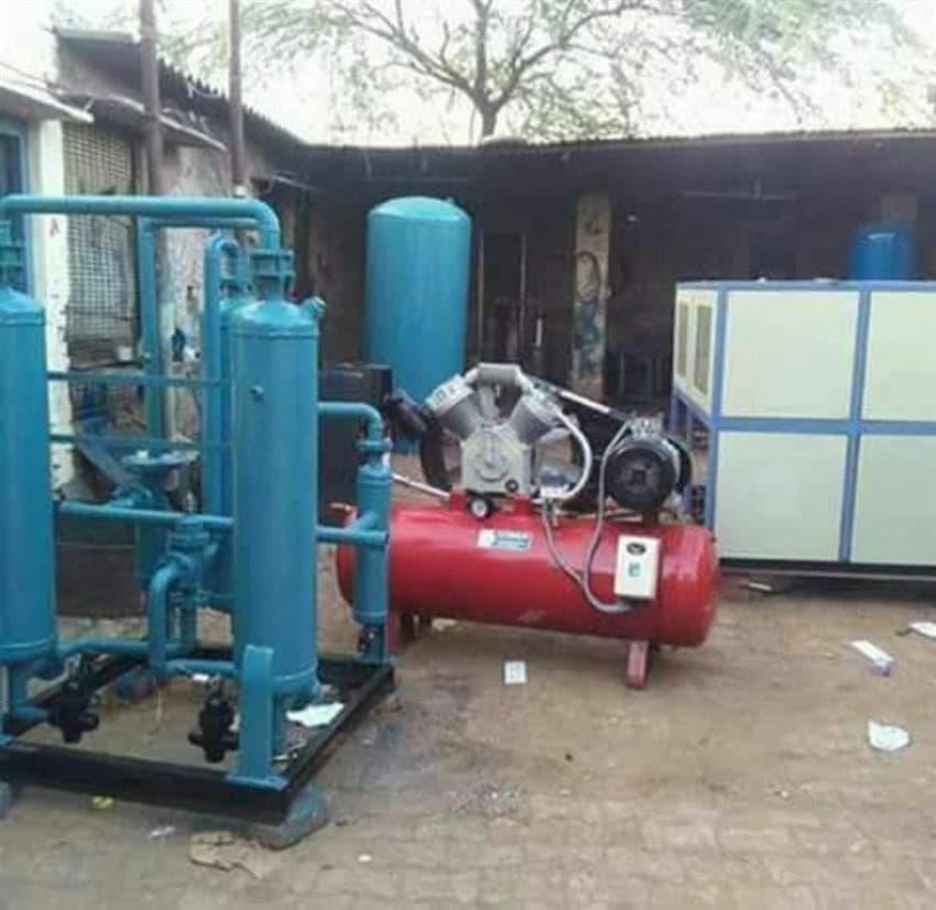Desiccant Air Dyer, 220 V, Automation Grade: Semi-Automatic