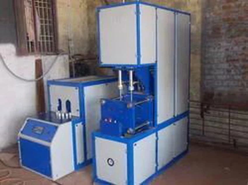 PET Semi-Automatic Bottle Blowing Machine, 50-500 ml