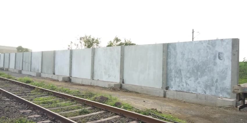 RCC Precast Compound Wall