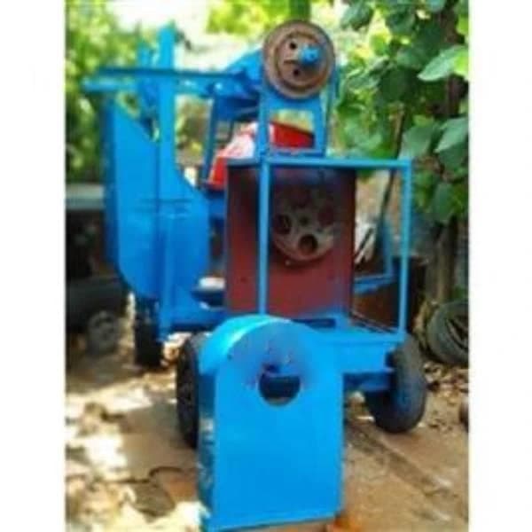 Concrete Mixer Machine With Lift Attach