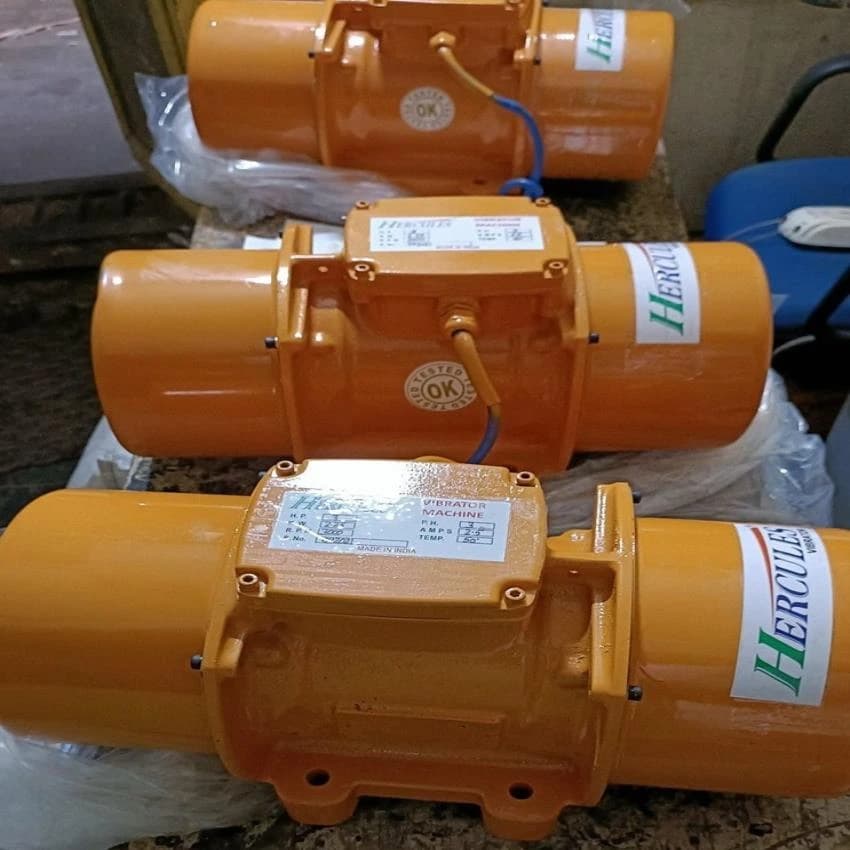 Hercules Single Phase 2800 RPM Vibrator Dust Proof Shutter Motor, Power: 201 KW, 240 V