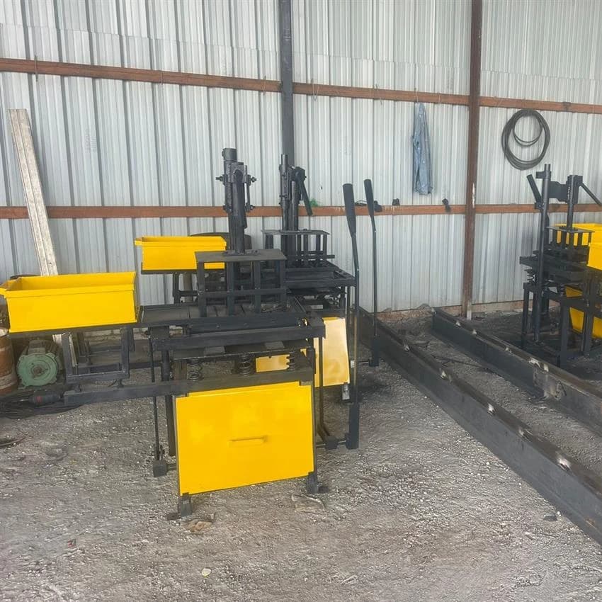 Manual Hand Press Fly Ash Bricks Machine