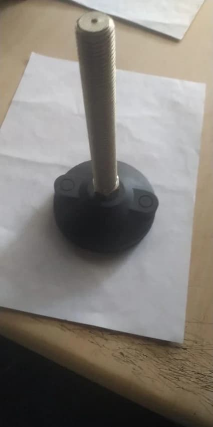 Mild Steel S S Levelling Base