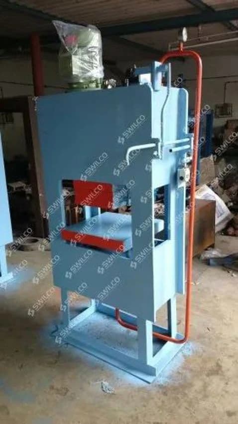 Mild Steel Electric Tile Making Machine, For Industrial