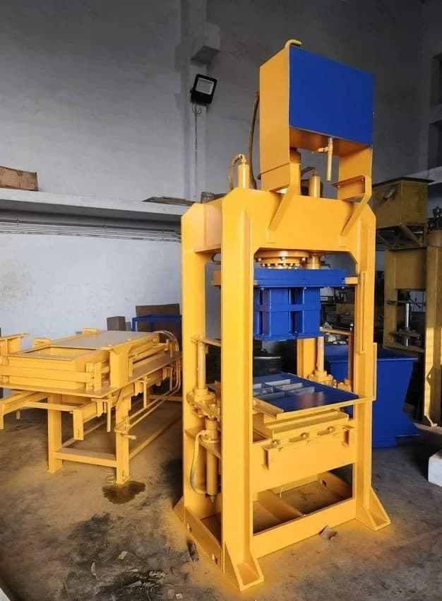 Automatic Fly Ash Brick Making Machine