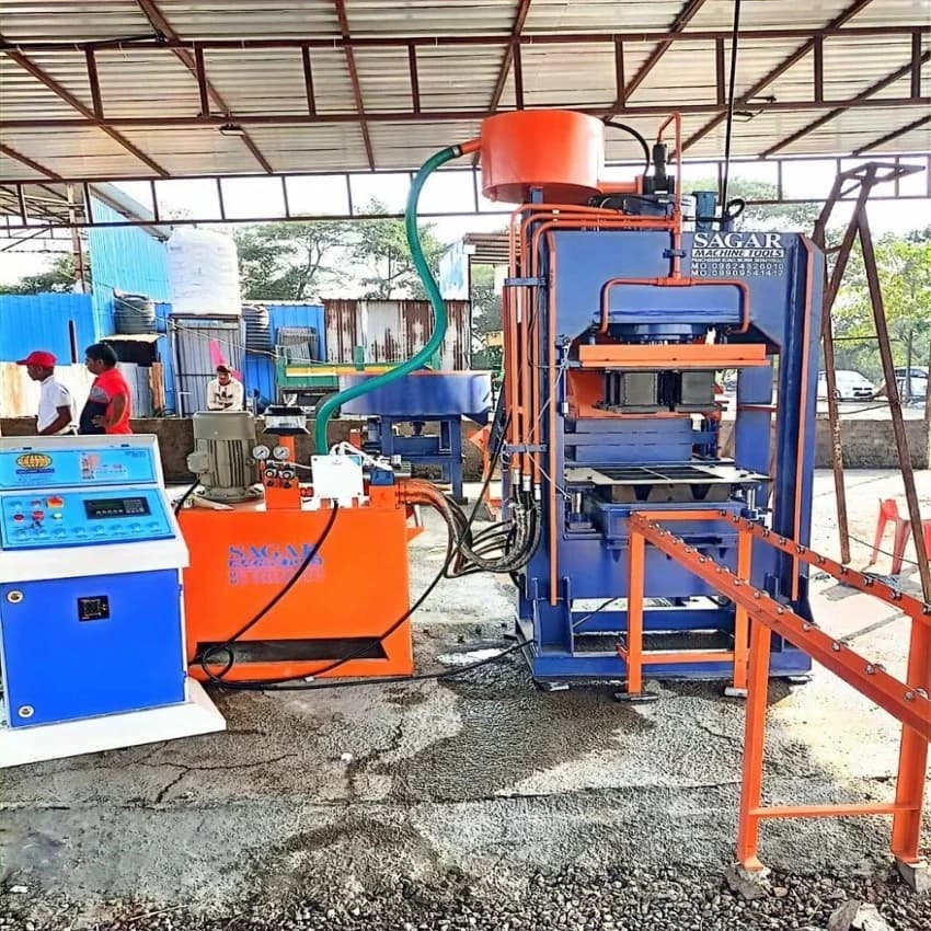 Fully Automatic Fly Ash Brick Making Machine, 1500 Bricks per Hour