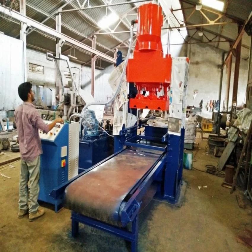 Semi Automatic Fly Ash Brick Making Machine
