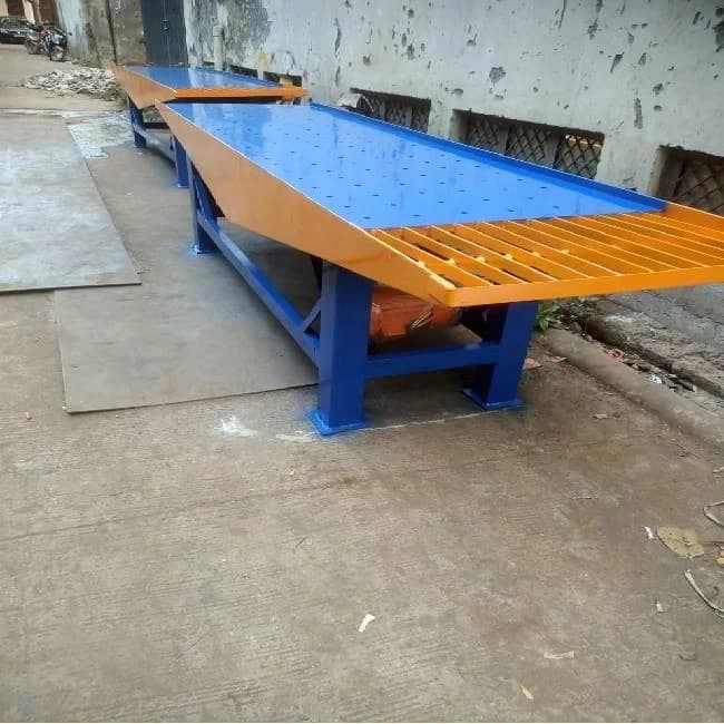 Paver block vibrator table