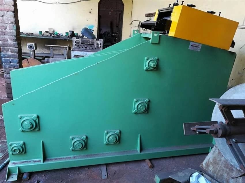 SARTHAK ENTERPRISES Cradle Type Decoiler Cum Straightener, For Coil Handling