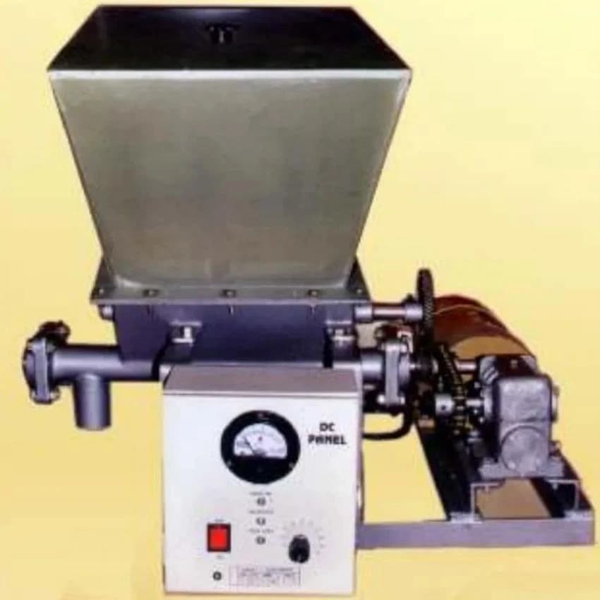 Mild Steel Chemical Mixing Machine, Capacity: 100-500 L
