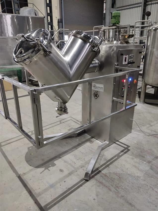 SS 316 & SS 304 V Blender, For Mixing