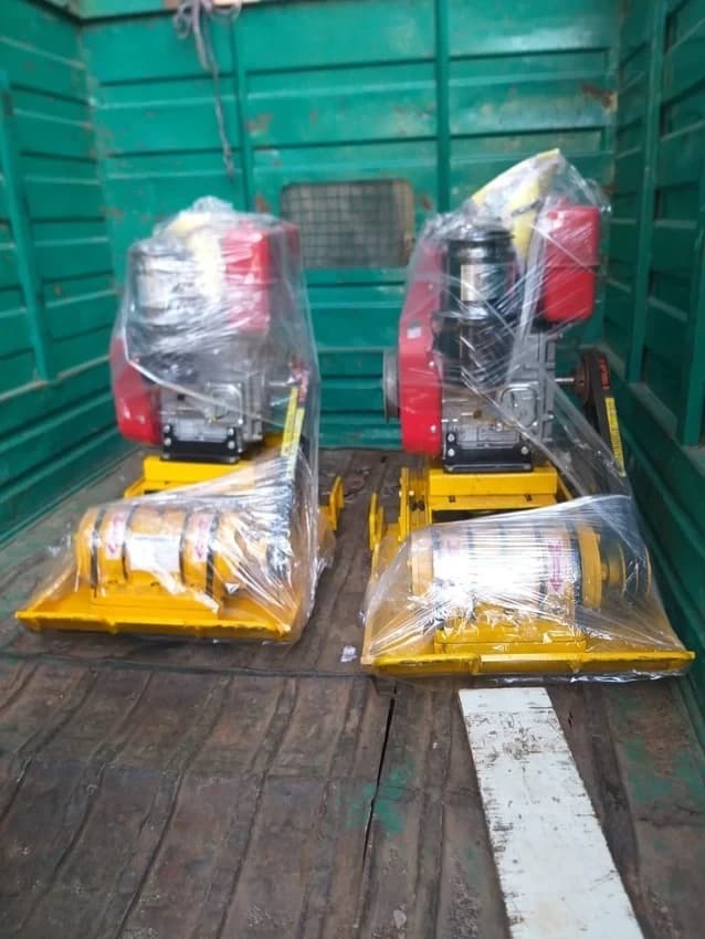3 HP Earth Compactor, 120 KG Approx, Capacity: 2.5 Ton