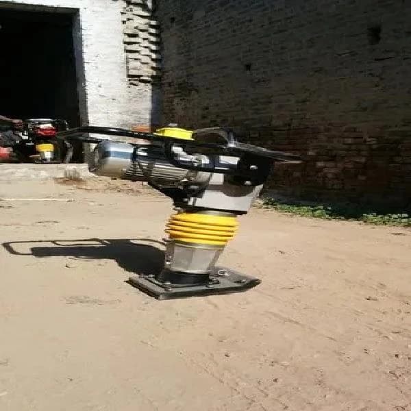 Vibratory Rammer