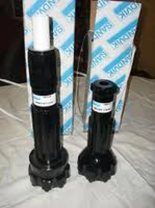 Size (mm): 51 mm Standard Taper Button Bit, For Industrial, Material Grade: Carbit