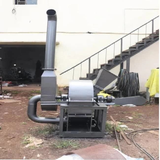 15 HP Wood Crusher Machine