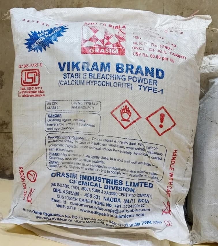Industrial Grade Aditya Birla Bleaching Powder, 25Kg, 99%