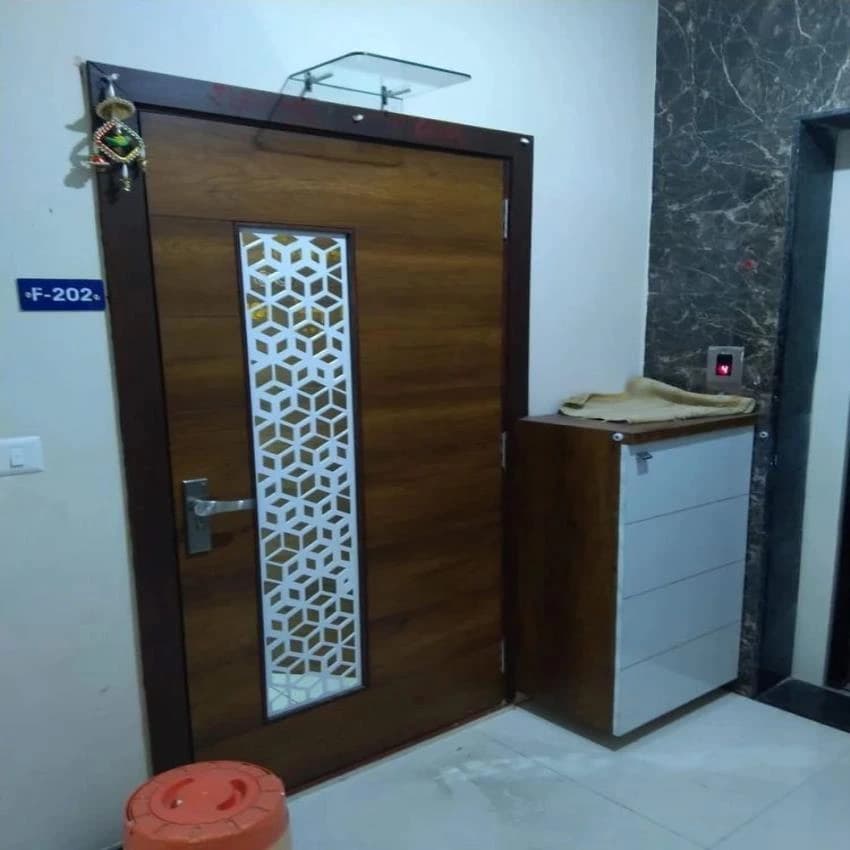 Modern Main Jali Door, For Home, Size/Dimension: 6 Feet
