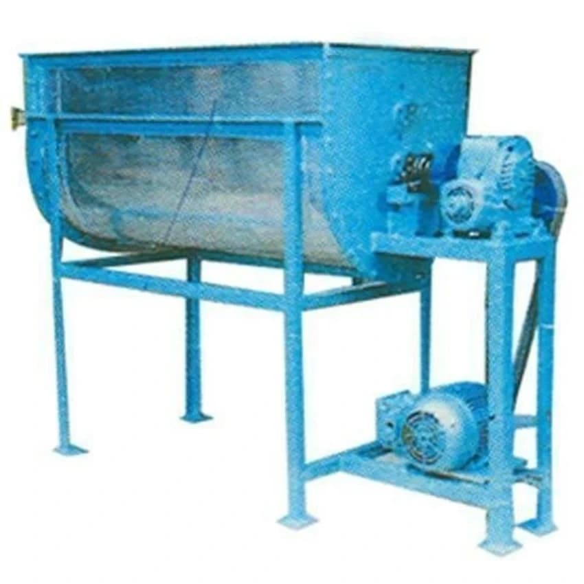 Stainless Steel U Type Detergent Powder Mixing Machine, Capacity: 250