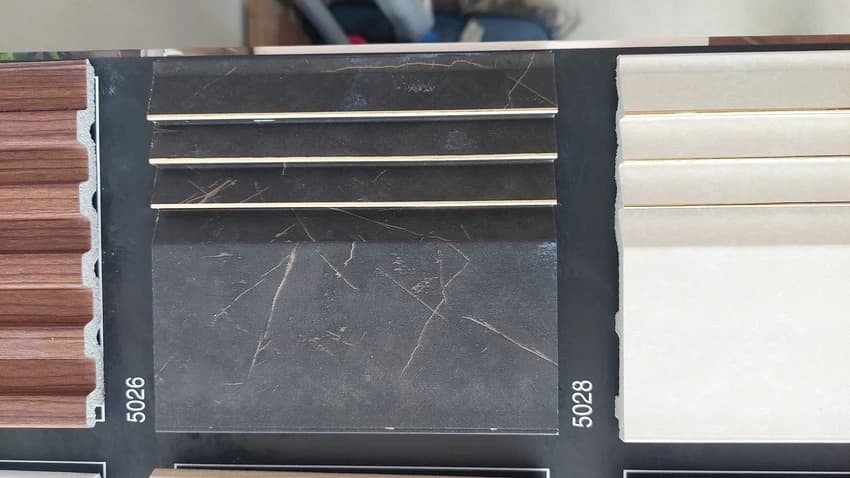 Charcoal Louvers Panel, Thickness: 12 mm