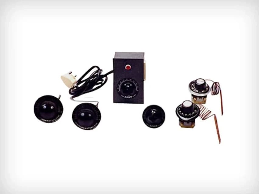 Stainless Steel Thermostats & Regulators, For Industrial