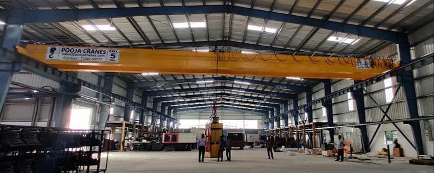 Pooja Cranes Double Girder EOT Crane, Capacity: 1-50 Ton