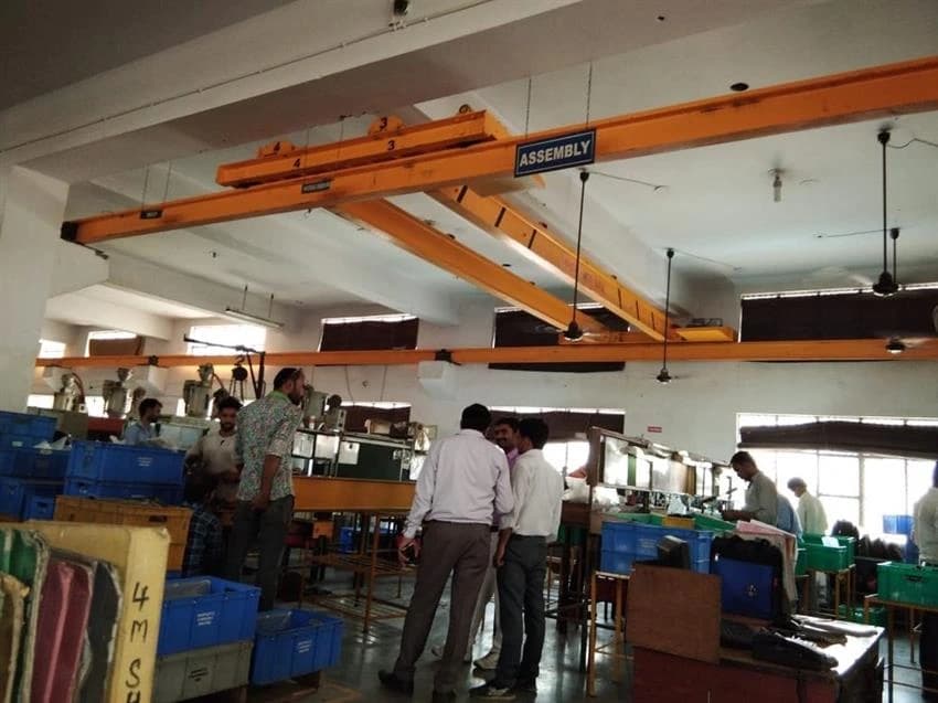 INDHE HAND OPERATED HOT CRANE -, For Industrial, Heavy Duty