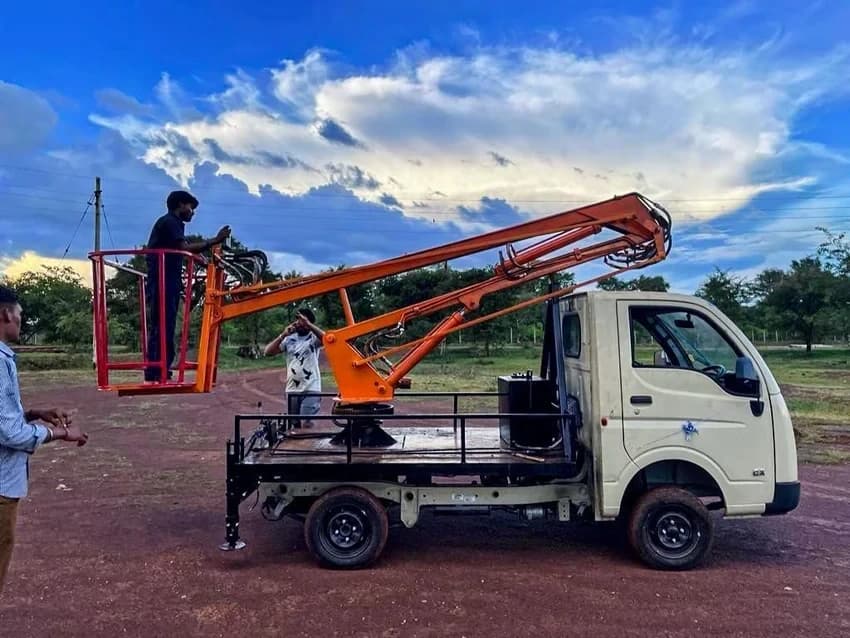15 m Hydraulic Sky Lift, 32 Feet