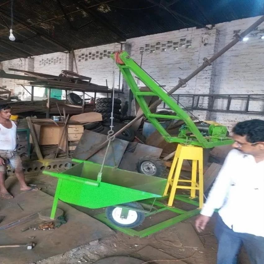 Kailash Industries With Trolley 6 M Monkey Lift, Capacity: 1-3 ton