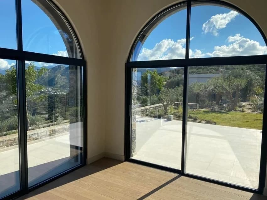 Aluminium Arched Window, Height: 3 Feet