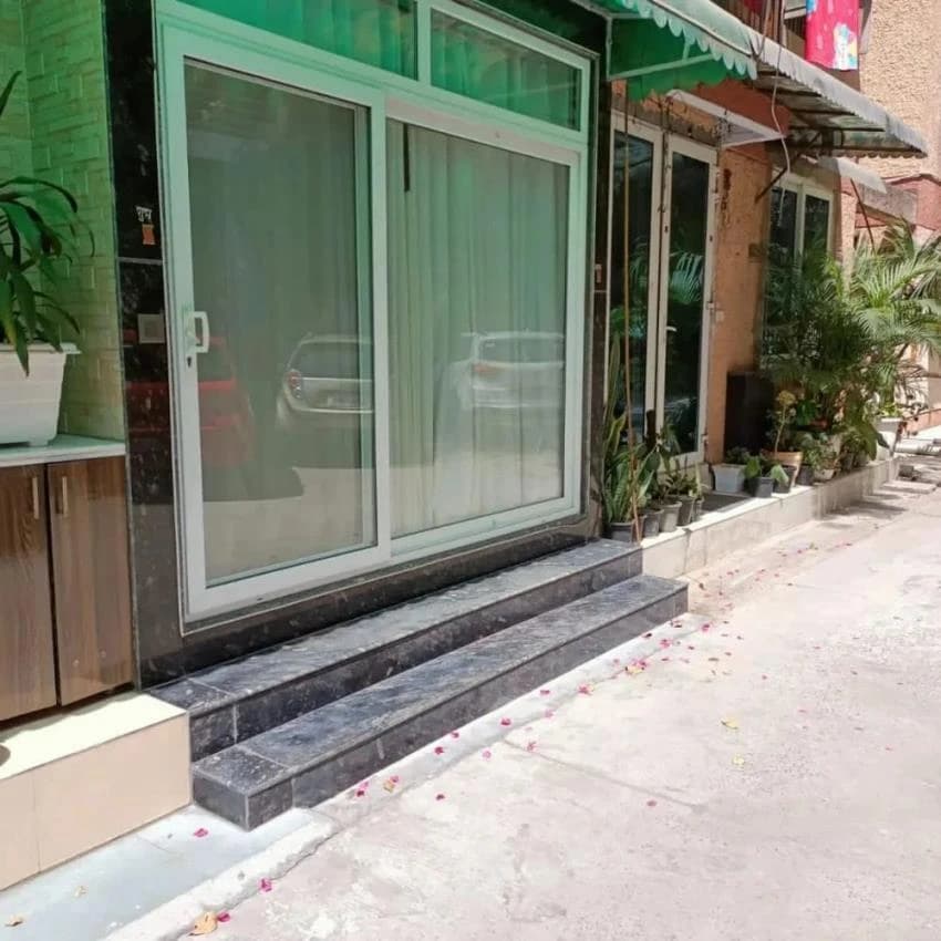 Brand: GERMAN WHITE Upvc 3 Track Sliding Door