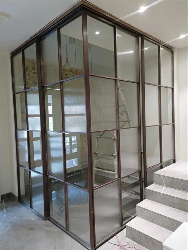 Toughened Transparent Slim Profile Sliding Door, For Office