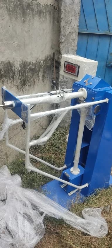 Charpy Impact Tester Machine, Capacity: 300 J, Automation Grade: Semi Automatic