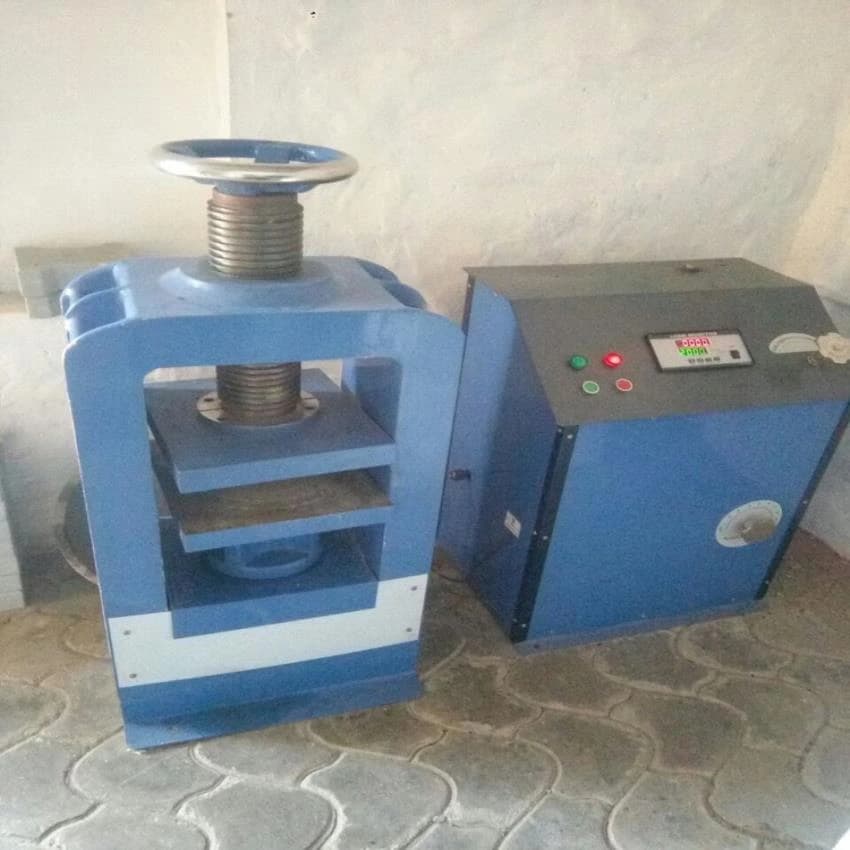 Digital Compression Testing Machine