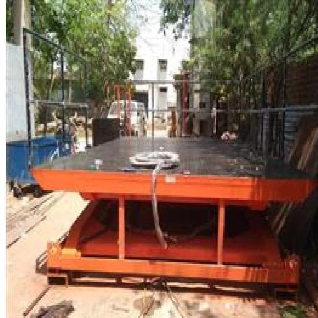 Dock Leveler Lift Tables, Running Mode: Moving, Working Height: 10 feet