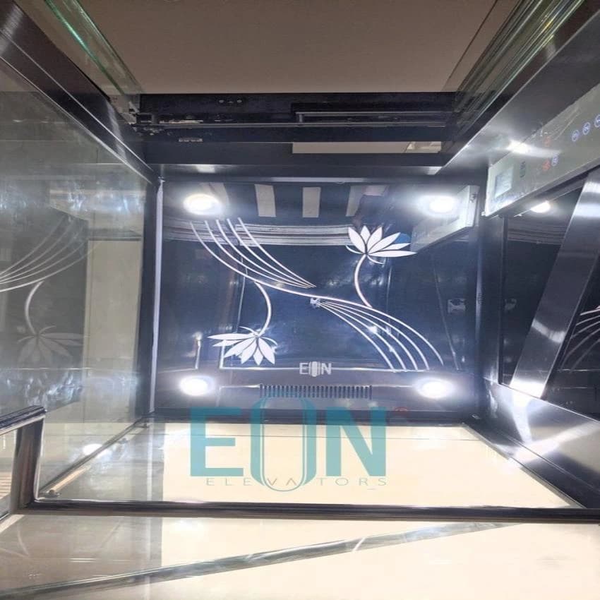 Premium Glass Elevator, Maximum Person: 4-28 persons