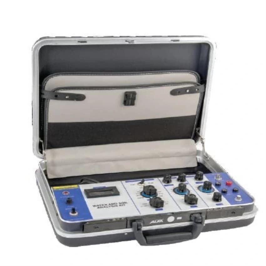 Digital Water and Soil Analysis Kit PSAW-61