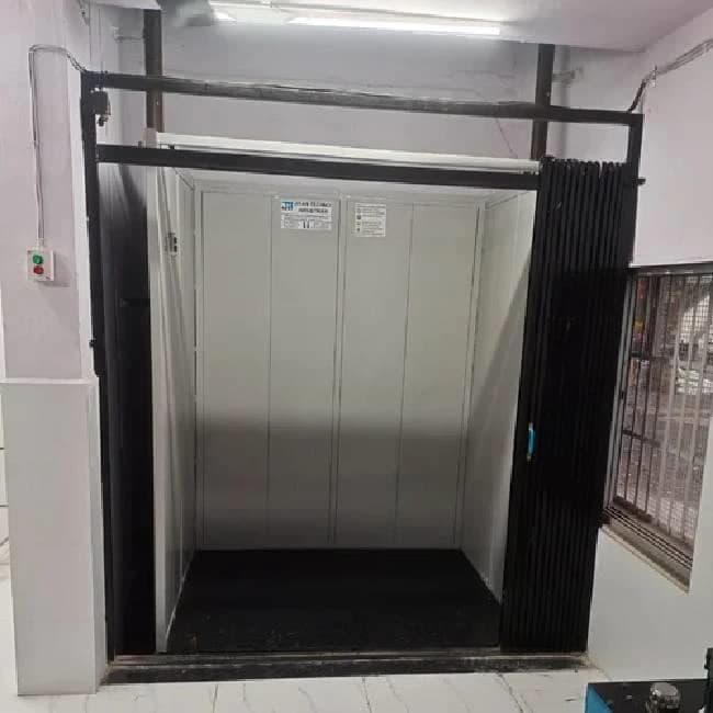 Mild Steel Hydraulic Lift