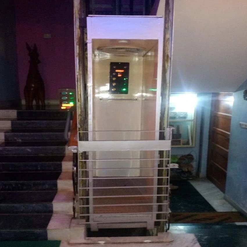 Hydraulic Home Lift, Max Persons: 2-4, Without Machine Room