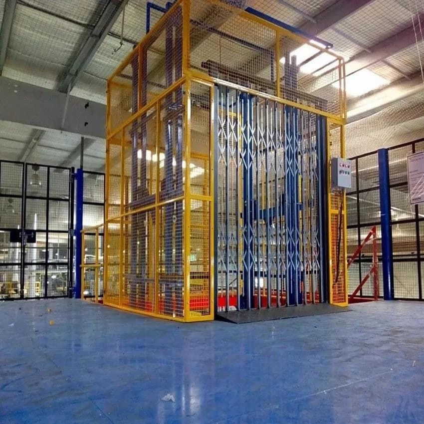 Hydraulic Goods Lifts