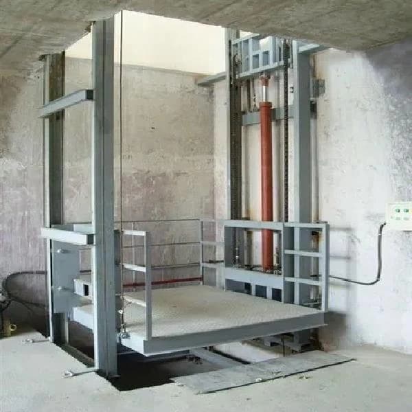 Hydraulic Goods Lift