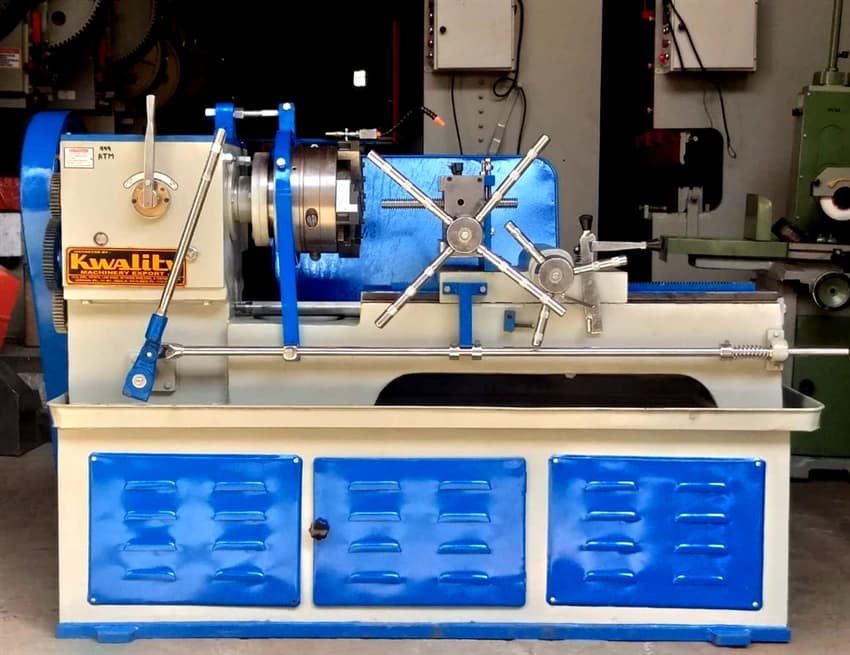 Kwality Semi-Automatic Bolt Threading Machine