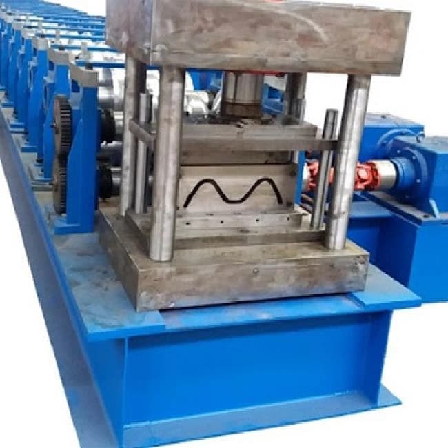 Crash guard forming machine