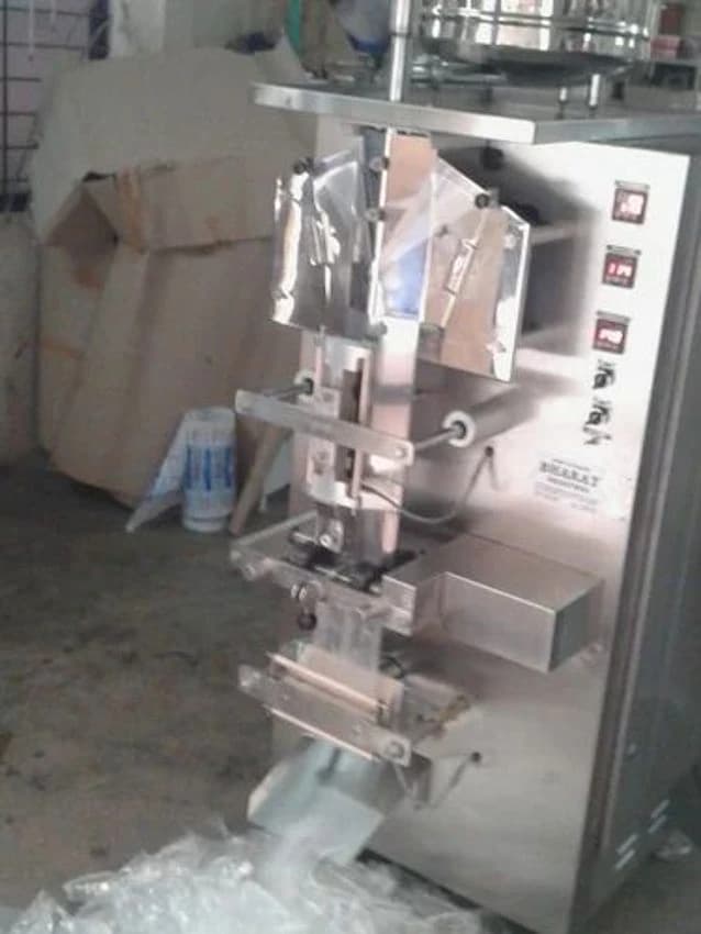 Water and Liquid Pouch Machine