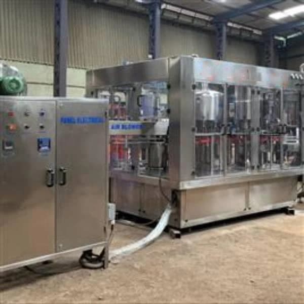 Bottle Rinsing Filling Capping Machine