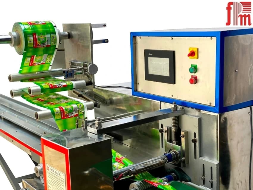 Fruit Juice Packaging Machine, 2000 BPH