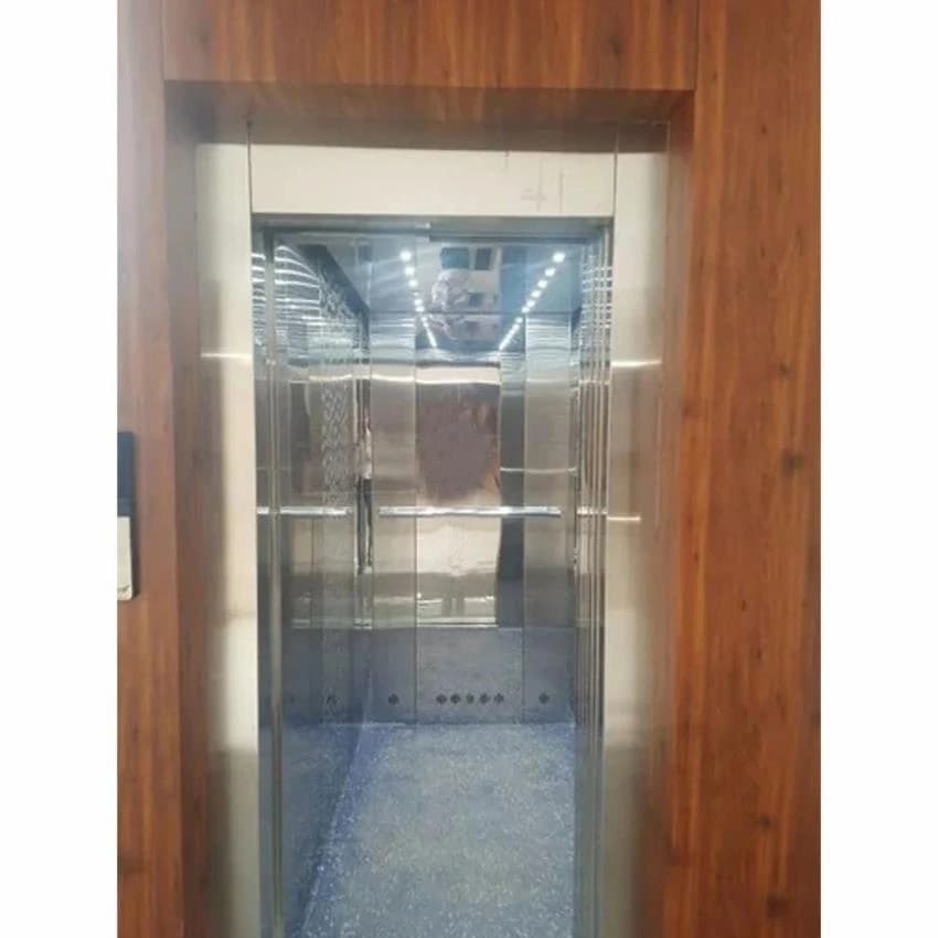 SS Residential Elevator, Max Persons: 6 Persons