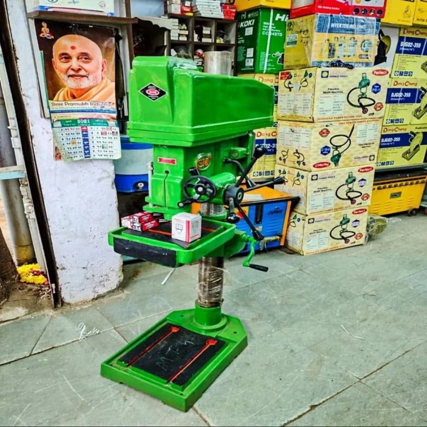 25mm Mt 4 Sm Pillar Drill Machine Smc-1