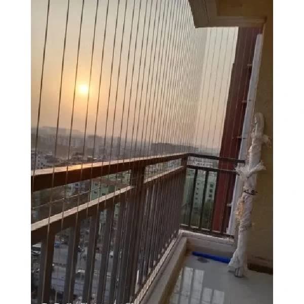 Modern Stainless Steel Invisible Balcony Grills, For Apartments