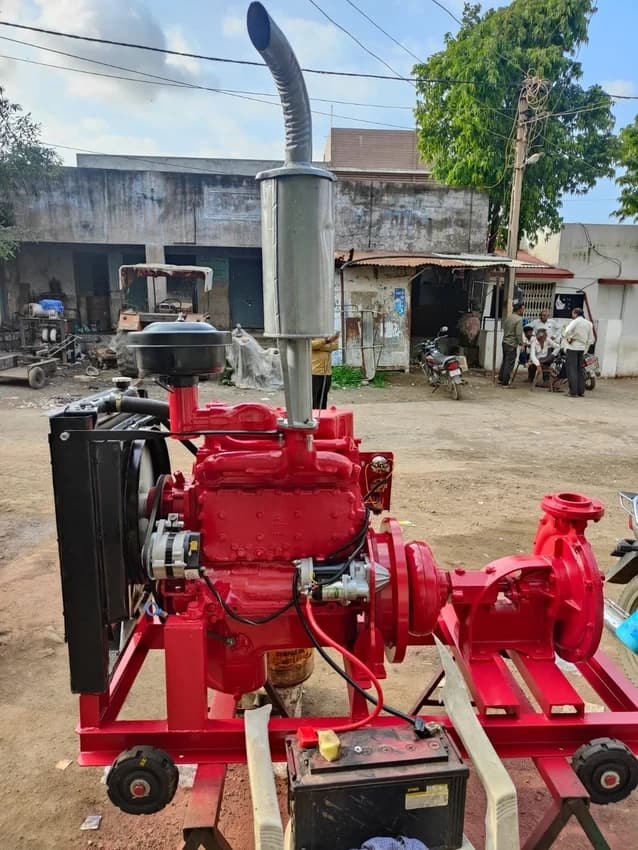 A Top Fire Fighting Pump